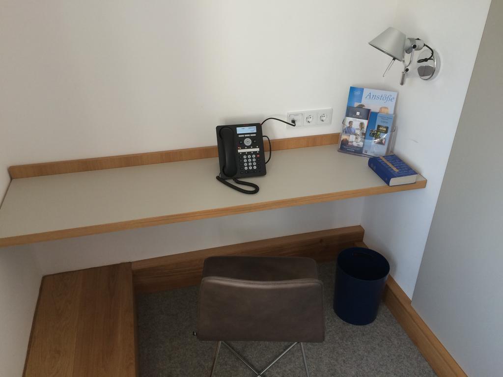 Evangelische Tagungsstaette Hofgeismar Esterno foto